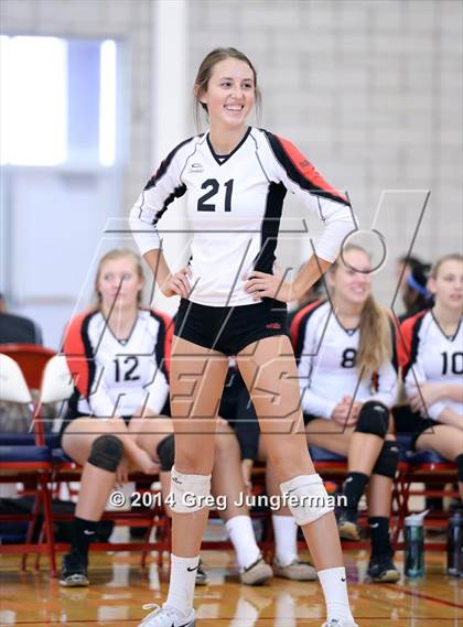 Thumbnail 3 in Carondelet vs. Dublin (Dougherty Valley Tournament) photogallery.