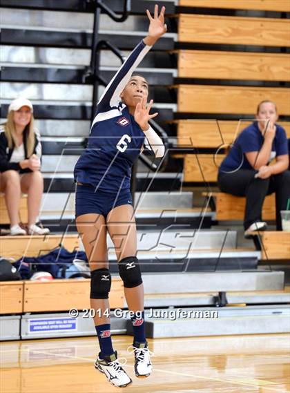 Thumbnail 3 in Carondelet vs. Dublin (Dougherty Valley Tournament) photogallery.