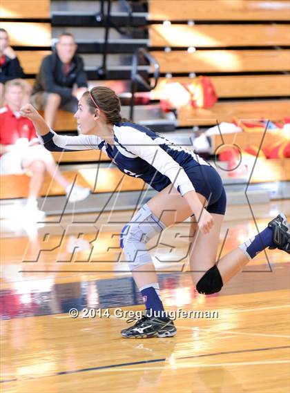 Thumbnail 3 in Carondelet vs. Dublin (Dougherty Valley Tournament) photogallery.