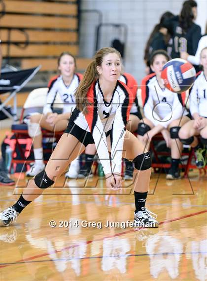 Thumbnail 2 in Carondelet vs. Dublin (Dougherty Valley Tournament) photogallery.