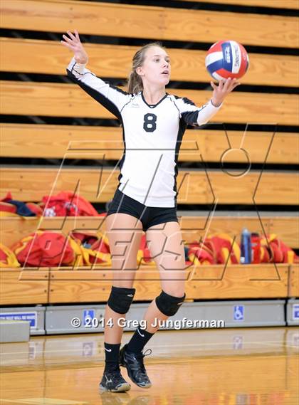 Thumbnail 2 in Carondelet vs. Dublin (Dougherty Valley Tournament) photogallery.