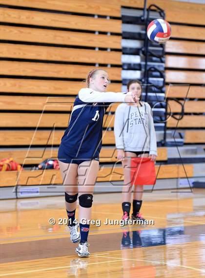 Thumbnail 1 in Carondelet vs. Dublin (Dougherty Valley Tournament) photogallery.