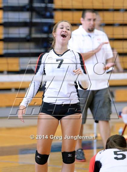 Thumbnail 1 in Carondelet vs. Dublin (Dougherty Valley Tournament) photogallery.