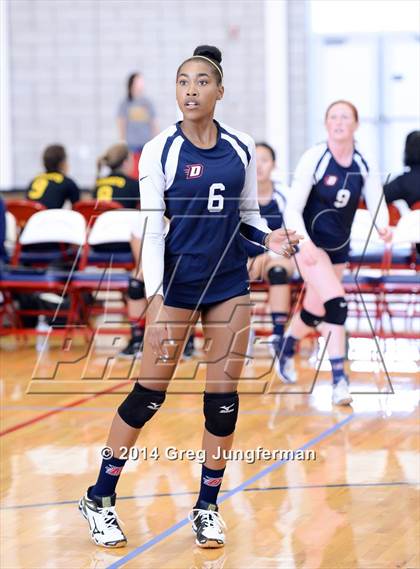 Thumbnail 3 in Carondelet vs. Dublin (Dougherty Valley Tournament) photogallery.