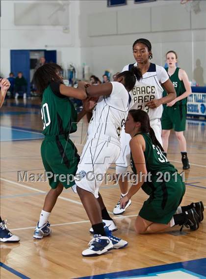 Thumbnail 2 in Grace Prep vs Canterbury Episcopal (Trinity Valley School Shootout) photogallery.