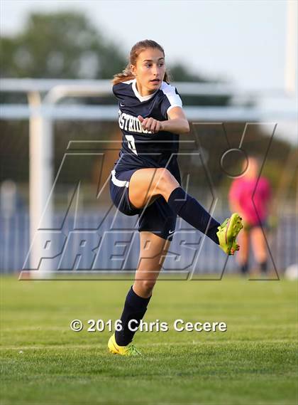 Thumbnail 3 in Eastridge @ Gates Chili photogallery.