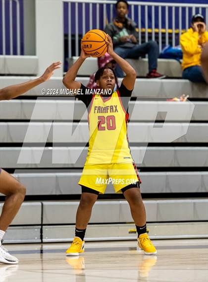 Thumbnail 2 in Fairfax vs. Lanier photogallery.