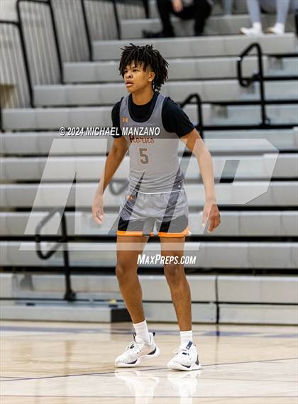 Thumbnail 1 in Fairfax vs. Lanier photogallery.