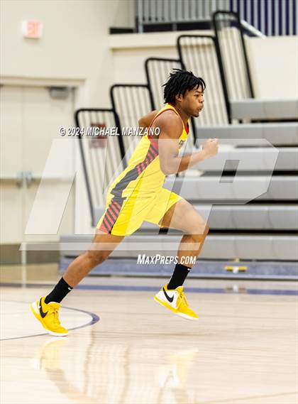 Thumbnail 3 in Fairfax vs. Lanier photogallery.