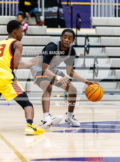 Thumbnail 1 in Fairfax vs. Lanier photogallery.