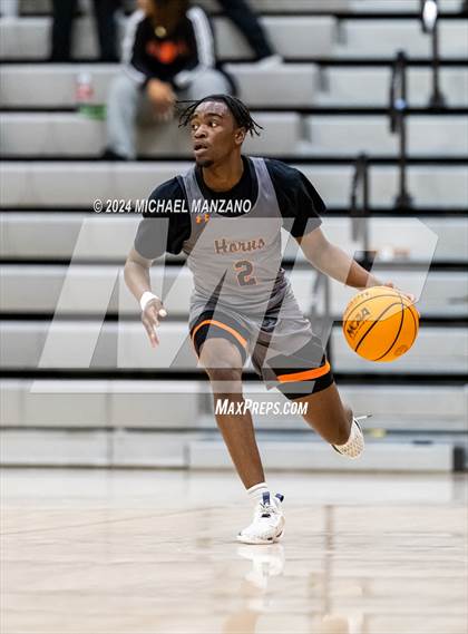 Thumbnail 3 in Fairfax vs. Lanier photogallery.