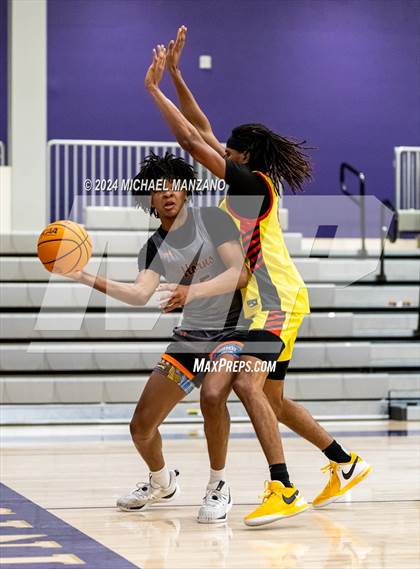 Thumbnail 3 in Fairfax vs. Lanier photogallery.