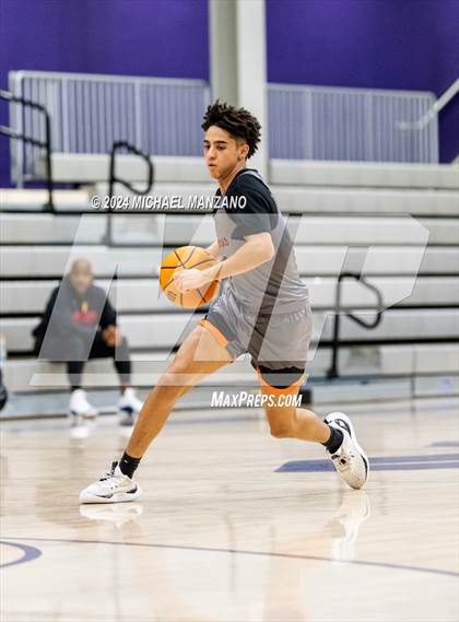 Thumbnail 1 in Fairfax vs. Lanier photogallery.
