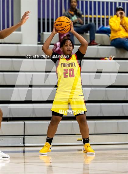 Thumbnail 3 in Fairfax vs. Lanier photogallery.