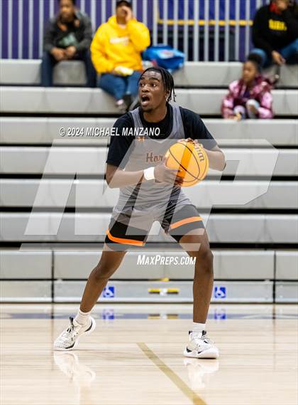 Thumbnail 2 in Fairfax vs. Lanier photogallery.