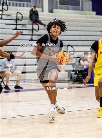 Thumbnail 2 in Fairfax vs. Lanier photogallery.