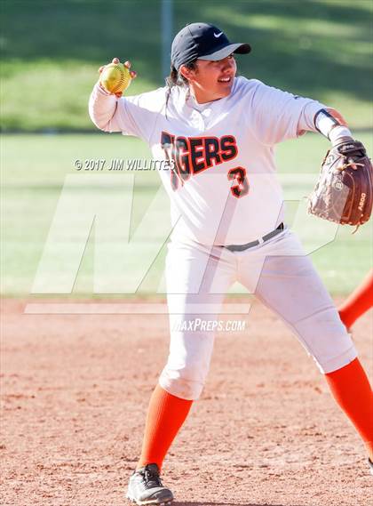 Thumbnail 2 in Show Low vs. Globe (Chandler Prep Softball Classic)  photogallery.