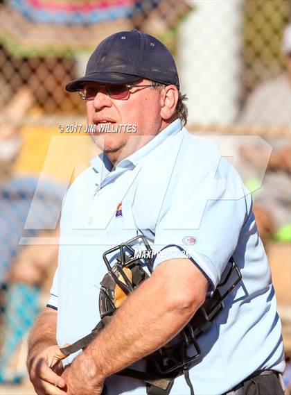 Thumbnail 3 in Show Low vs. Globe (Chandler Prep Softball Classic)  photogallery.