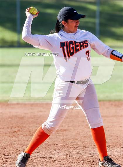Thumbnail 3 in Show Low vs. Globe (Chandler Prep Softball Classic)  photogallery.