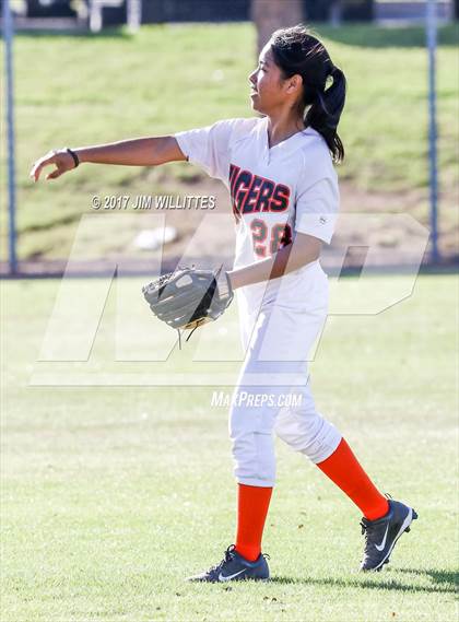 Thumbnail 3 in Show Low vs. Globe (Chandler Prep Softball Classic)  photogallery.
