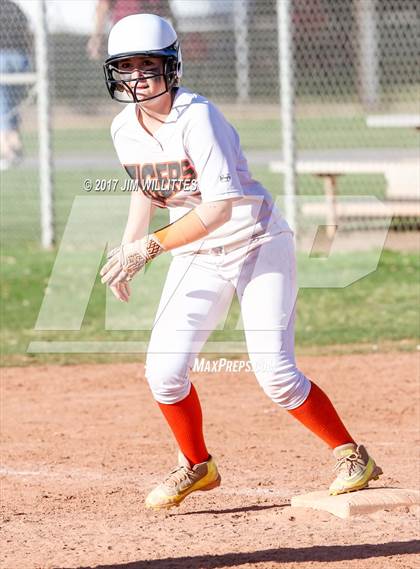 Thumbnail 3 in Show Low vs. Globe (Chandler Prep Softball Classic)  photogallery.