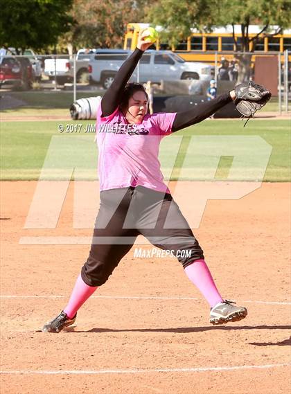 Thumbnail 3 in Show Low vs. Globe (Chandler Prep Softball Classic)  photogallery.