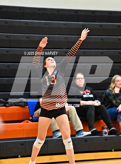 Thumbnail 2 in FR: Valor Christian @ Lakewood photogallery.