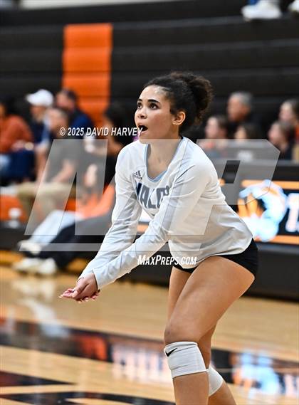 Thumbnail 1 in FR: Valor Christian @ Lakewood photogallery.