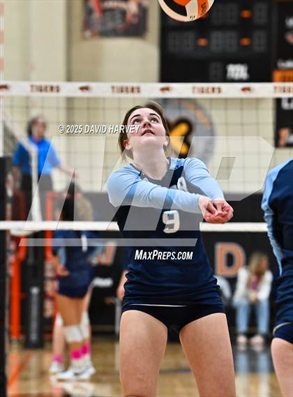 Thumbnail 1 in FR: Valor Christian @ Lakewood photogallery.