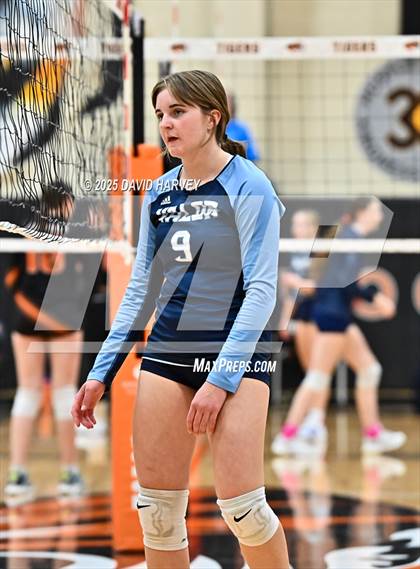 Thumbnail 1 in FR: Valor Christian @ Lakewood photogallery.