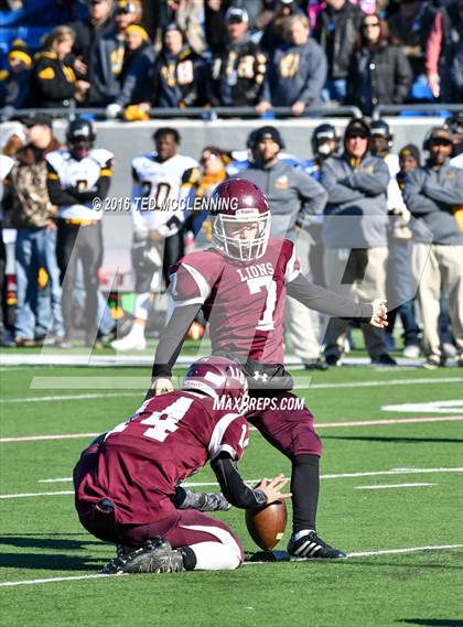 Thumbnail 3 in Mount Ida vs Hampton (AAA 2A Final) photogallery.