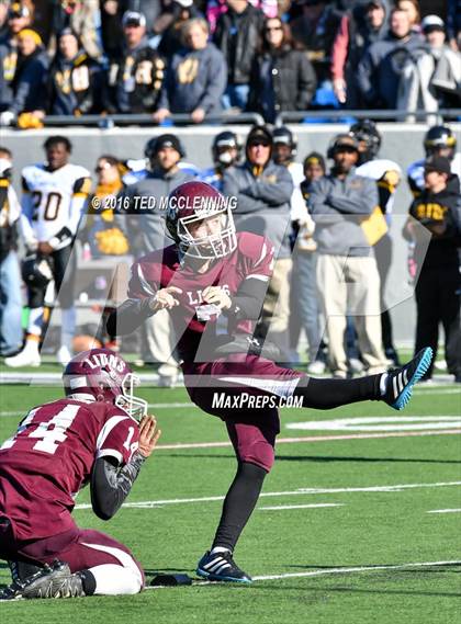 Thumbnail 2 in Mount Ida vs Hampton (AAA 2A Final) photogallery.