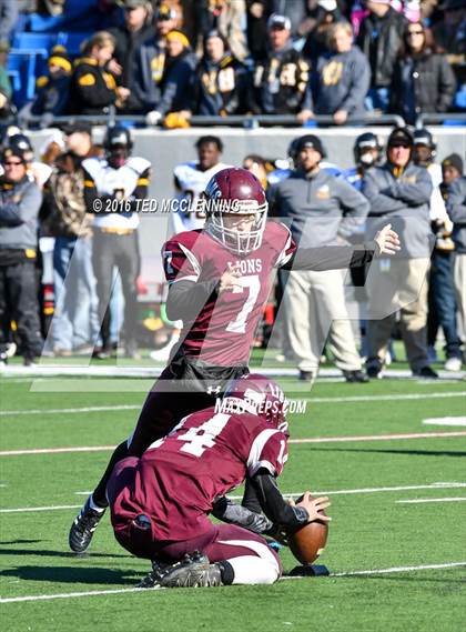Thumbnail 2 in Mount Ida vs Hampton (AAA 2A Final) photogallery.