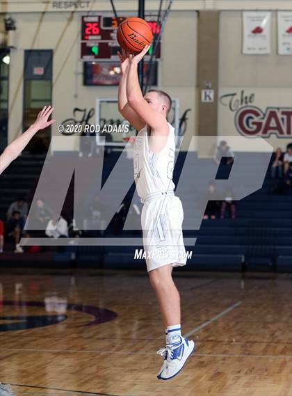 Thumbnail 3 in Kearney vs. Lincoln East (Heartland Athletic Conference Tournament) photogallery.