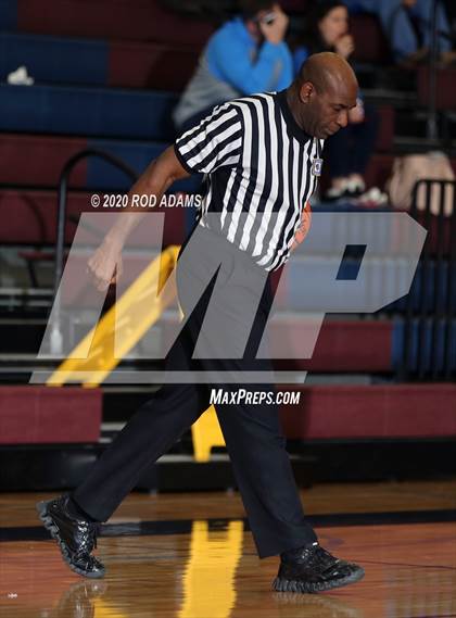 Thumbnail 2 in Kearney vs. Lincoln East (Heartland Athletic Conference Tournament) photogallery.