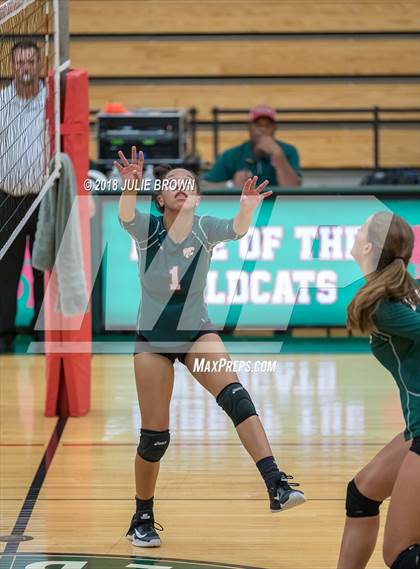 Thumbnail 2 in Warren Central @ Lawrence North photogallery.