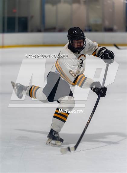 Thumbnail 2 in Montour @ Quaker Valley photogallery.