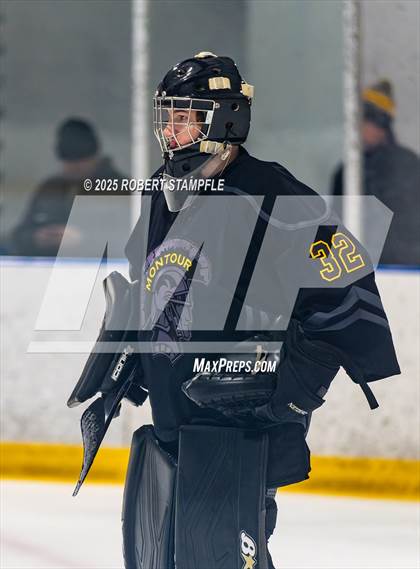 Thumbnail 3 in Montour @ Quaker Valley photogallery.