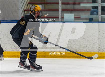 Thumbnail 2 in Montour @ Quaker Valley photogallery.