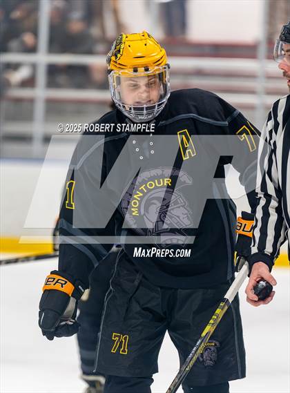 Thumbnail 1 in Montour @ Quaker Valley photogallery.