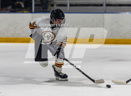 Thumbnail 1 in Montour @ Quaker Valley photogallery.