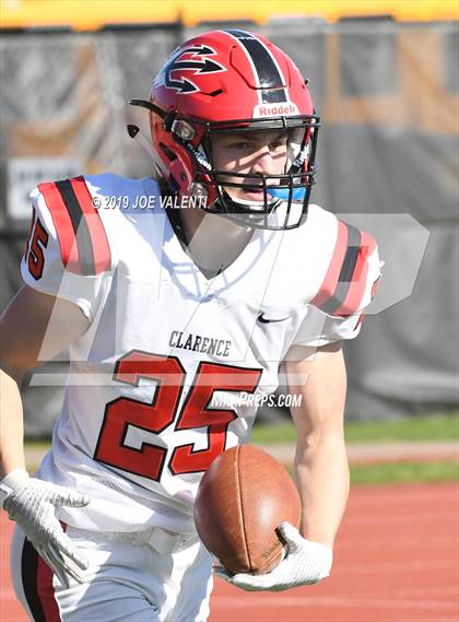 Thumbnail 2 in Clarence @ Hutchinson-Central Tech/Emerson Vo-Tech/City Honors/School of the Arts photogallery.