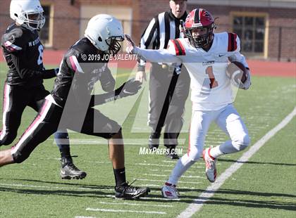 Thumbnail 3 in Clarence @ Hutchinson-Central Tech/Emerson Vo-Tech/City Honors/School of the Arts photogallery.