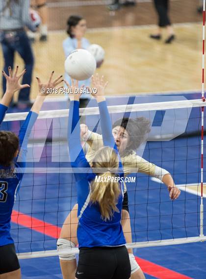 Thumbnail 1 in Resurrection Christian vs. Bishop Machebeuf (CHSAA 3A 3rd Round) photogallery.