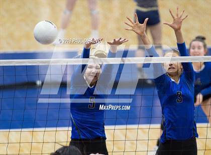 Thumbnail 1 in Resurrection Christian vs. Bishop Machebeuf (CHSAA 3A 3rd Round) photogallery.