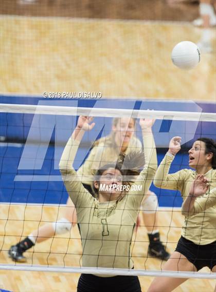 Thumbnail 1 in Resurrection Christian vs. Bishop Machebeuf (CHSAA 3A 3rd Round) photogallery.