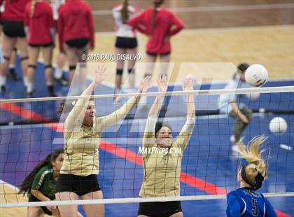 Thumbnail 1 in Resurrection Christian vs. Bishop Machebeuf (CHSAA 3A 3rd Round) photogallery.