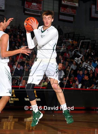 Thumbnail 2 in Centennial vs. De La Salle (Nike Extravaganza) photogallery.