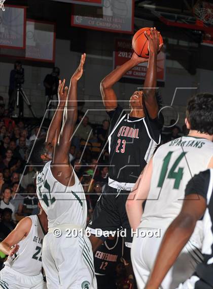 Thumbnail 3 in Centennial vs. De La Salle (Nike Extravaganza) photogallery.