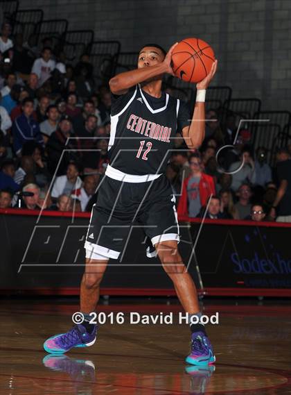Thumbnail 1 in Centennial vs. De La Salle (Nike Extravaganza) photogallery.